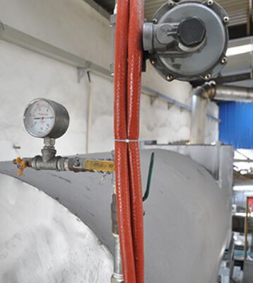 İyi bir fiyat. Silikon Fiberglass Sleeve'ın çok yönlü kullanımı iyi dayanıklılık, torsiyon direnci, aşınma direnci çevrimiçi