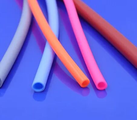 İyi bir fiyat. Φ5.0mm Silikon Kauçuk Koltuk Kalıcı Sıcaklığa Dirençli Koltuk Ev Aygıtları için İzolasyon Koruması çevrimiçi